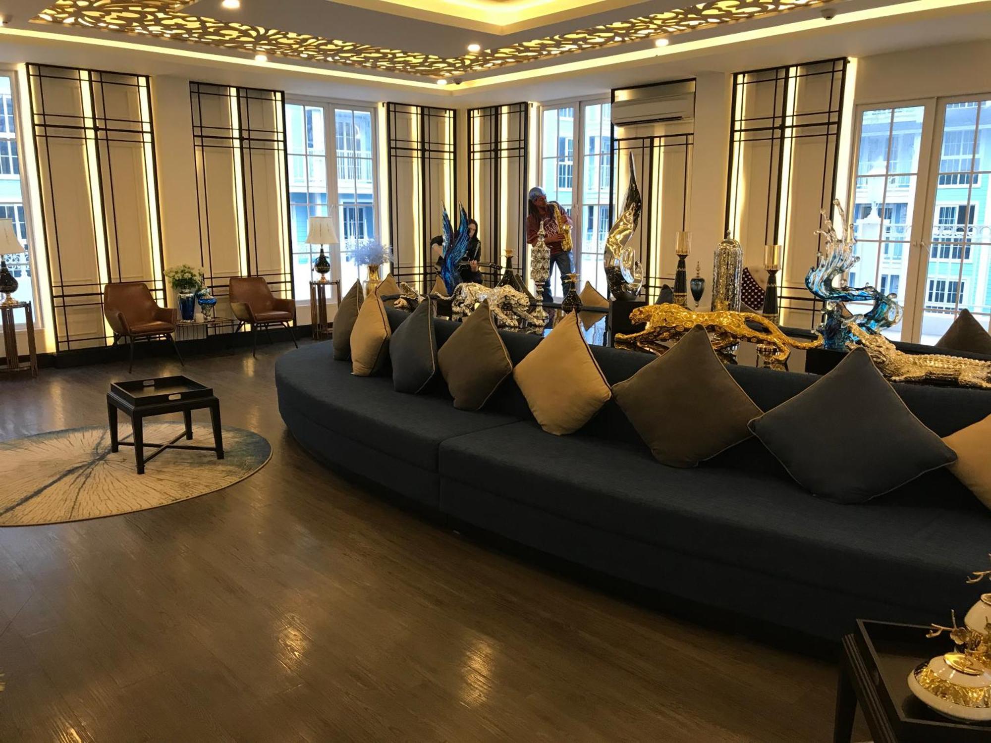 Grand Florida芭提雅带免费游泳池温泉桑拿浴和健身房瑜伽室私家海滩公寓e206 Na Chom Thian Exterior foto
